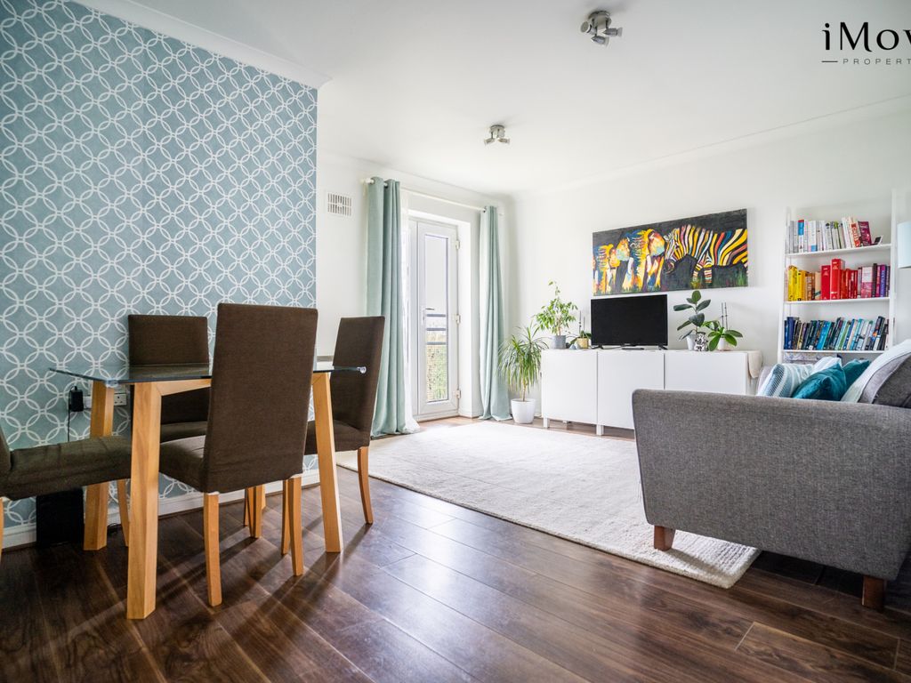 2 bed flat for sale in Empire Court, 357 Grange Road, London SE19, £