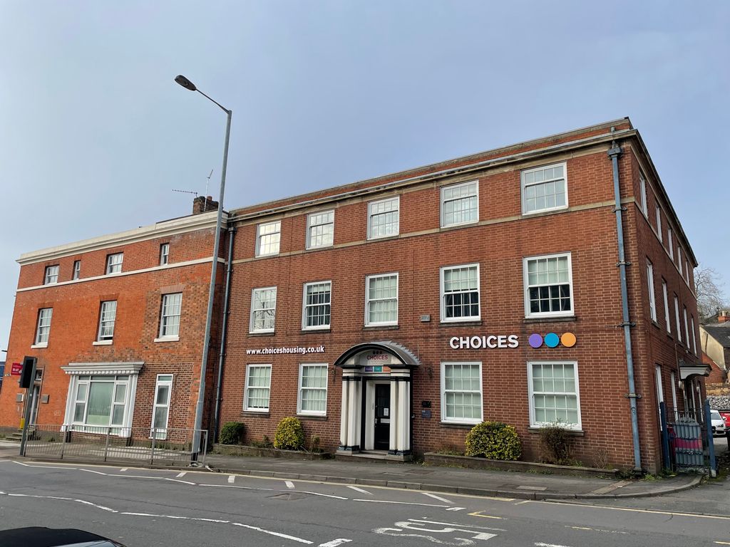 Office for sale in King Street, NewcastleUnderLyme ST5, Non quoting