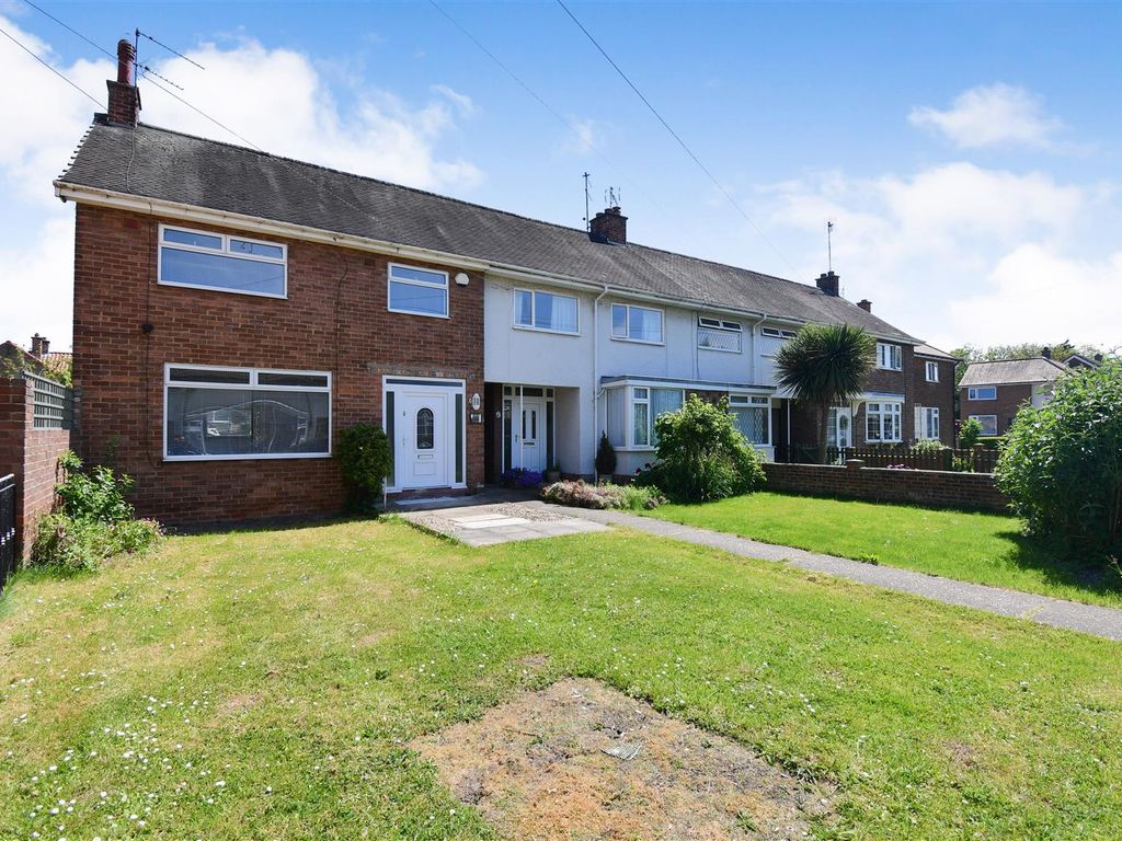 3 bed end terrace house for sale in Manor Way, Anlaby, Hull HU10, £