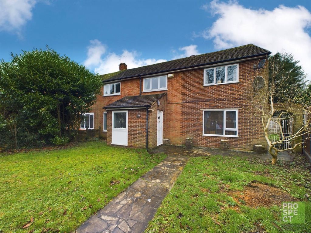 4 bed semidetached house for sale in Sutton Road, Camberley, Surrey