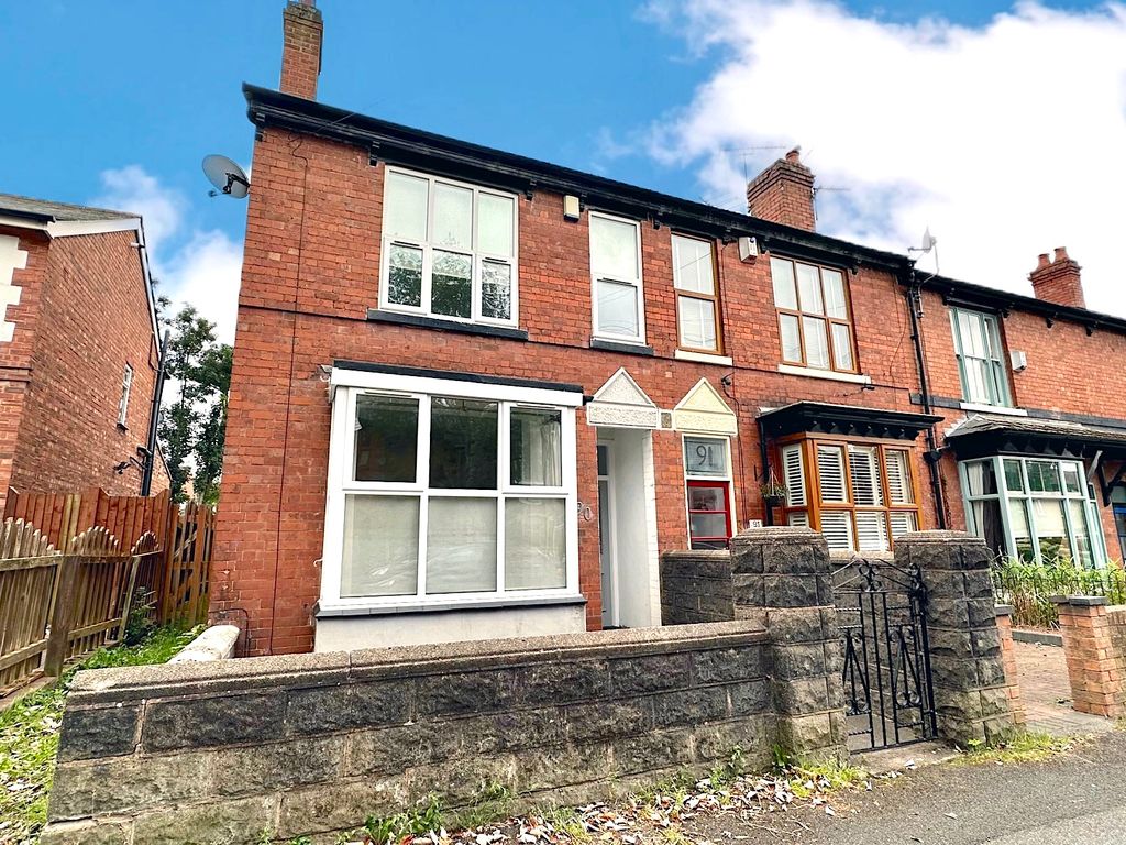 3 bed semidetached house for sale in Belmont Road, Penn, Wolverhampton