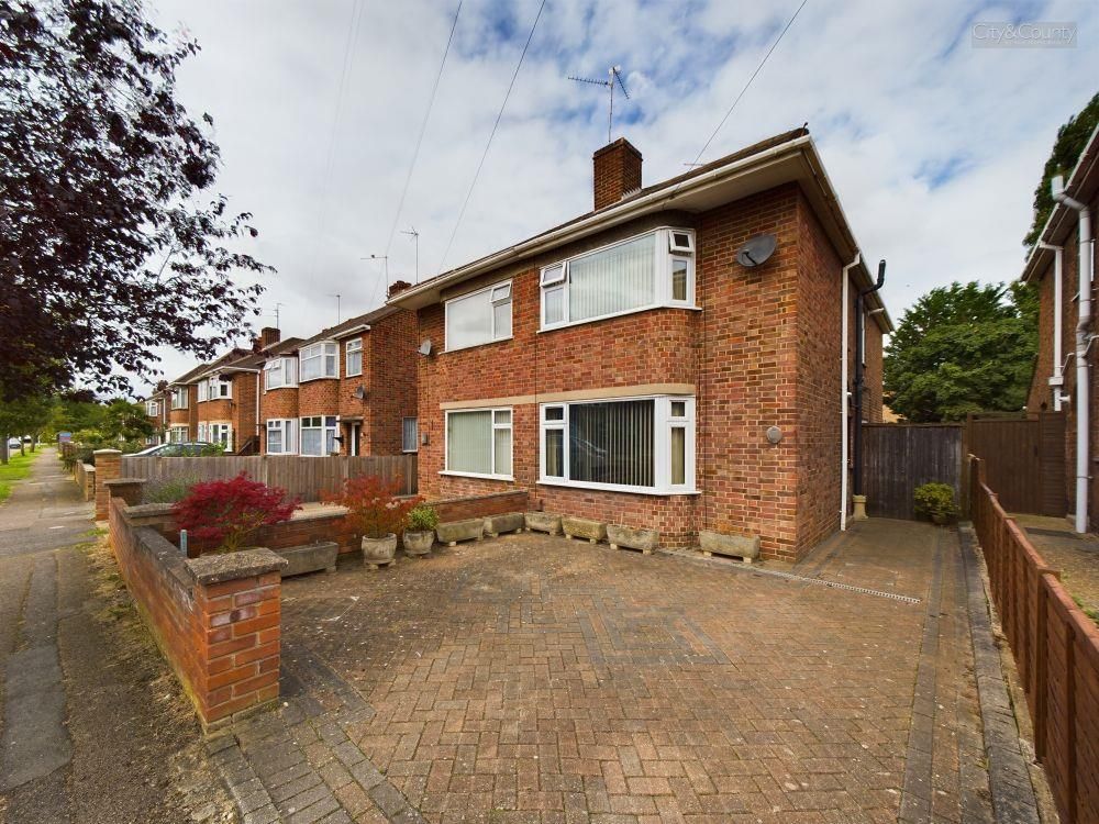 3 bed semidetached house for sale in Gloucester Road, Peterborough PE2, £260,000 Zoopla