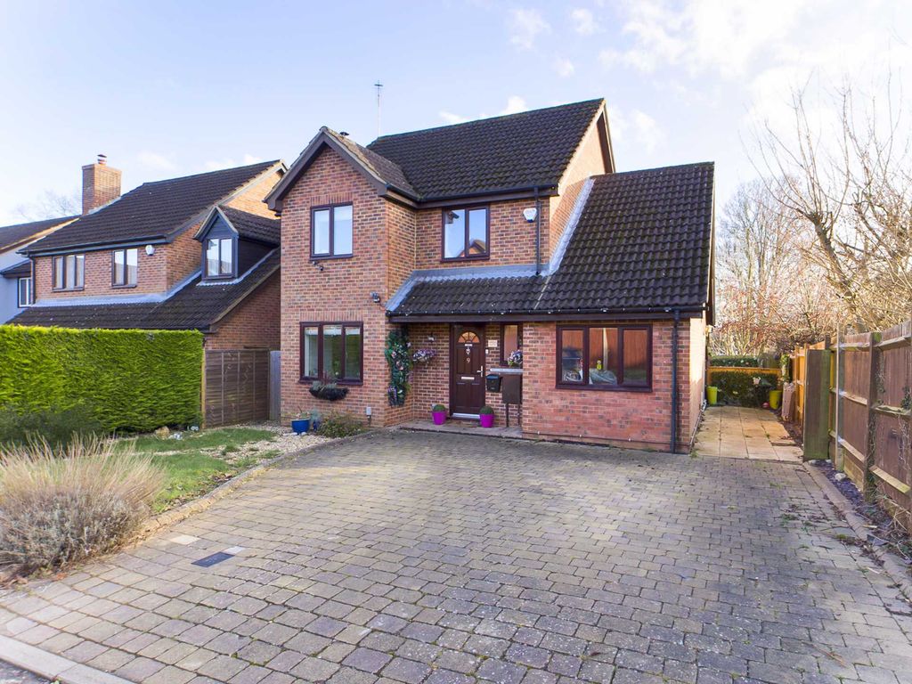 4 bed detached house for sale in Sheridan Close, Boxmoor HP1 Zoopla