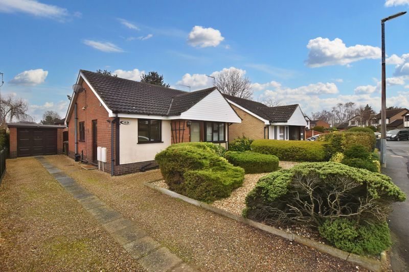 2 bed detached bungalow for sale in Blyton Grove, Lincoln LN6 Zoopla