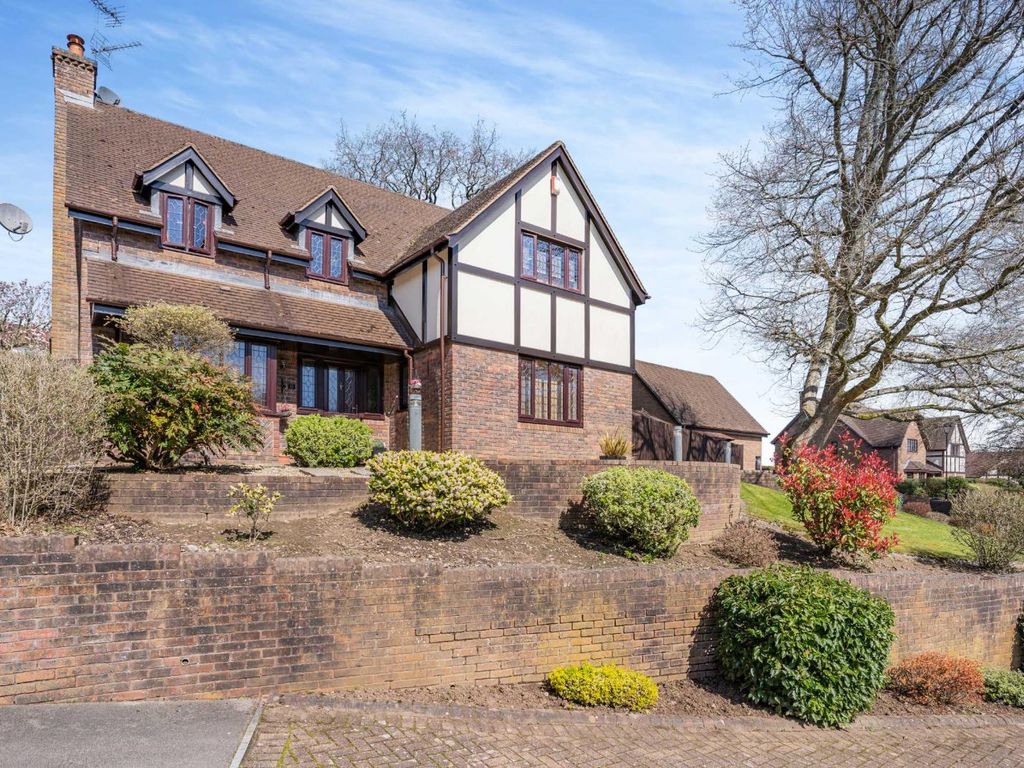 4 bed detached house for sale in Badgers Wood Close, Pentrepoeth Road