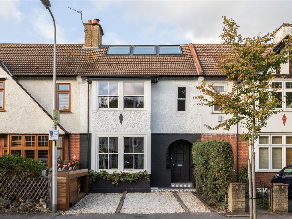 5 bed terraced house for sale in Woodcote Road, London E11, £1,250,000 Zoopla