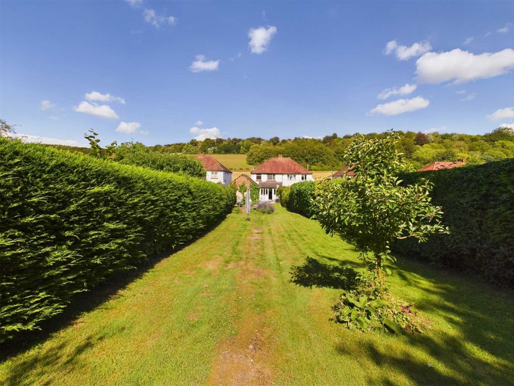 2 bed semidetached house for sale in Bradenham Road, West