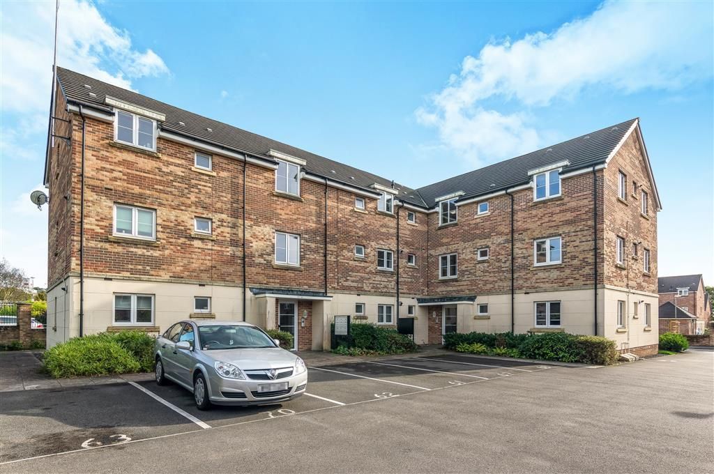 1 bed flat to rent in Gelli Rhedyn, Fforestfach, Swansea SA5, £700 pcm