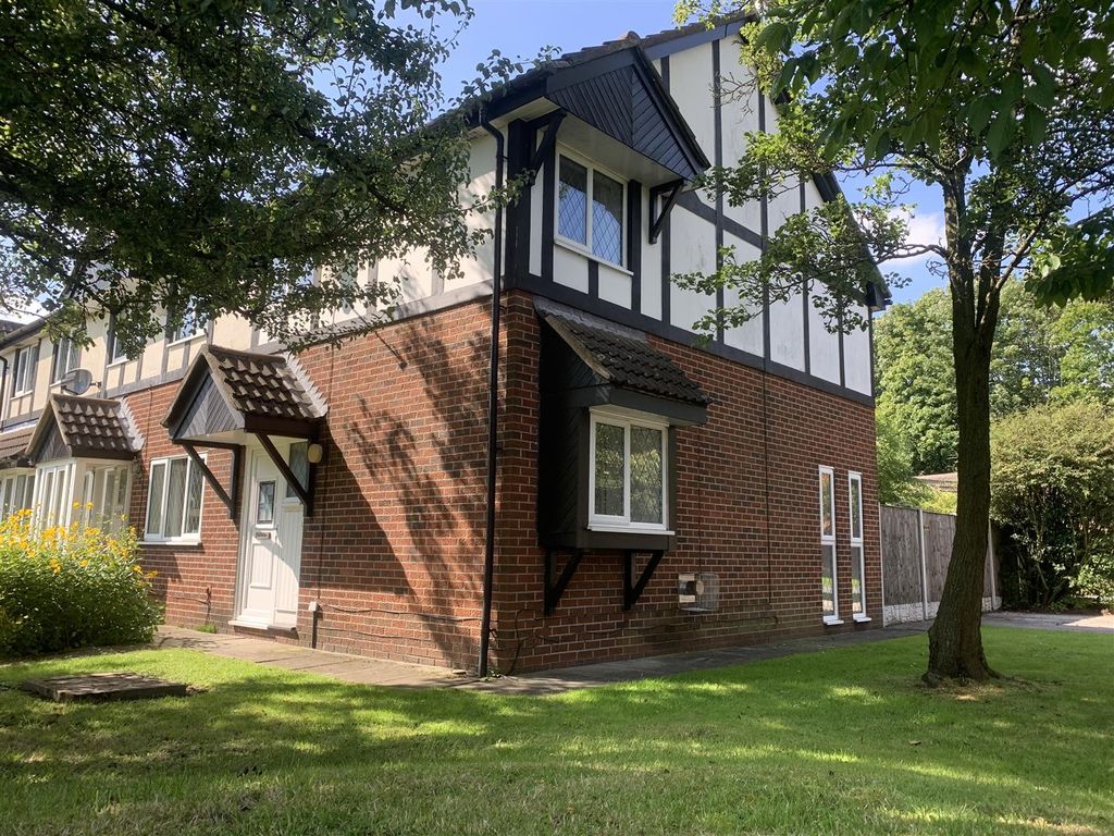 3 bed property for sale in Holden Road, Leigh WN7, £175,000 Zoopla