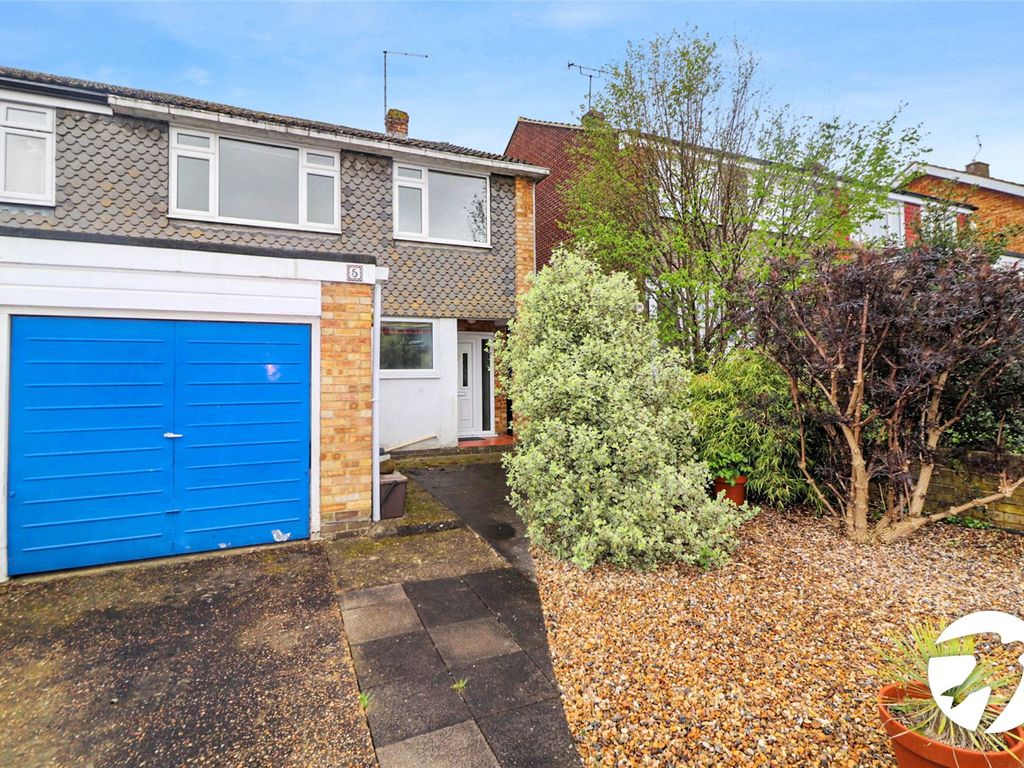 3 bed semidetached house for sale in Mortimer Road, 'lesney Park