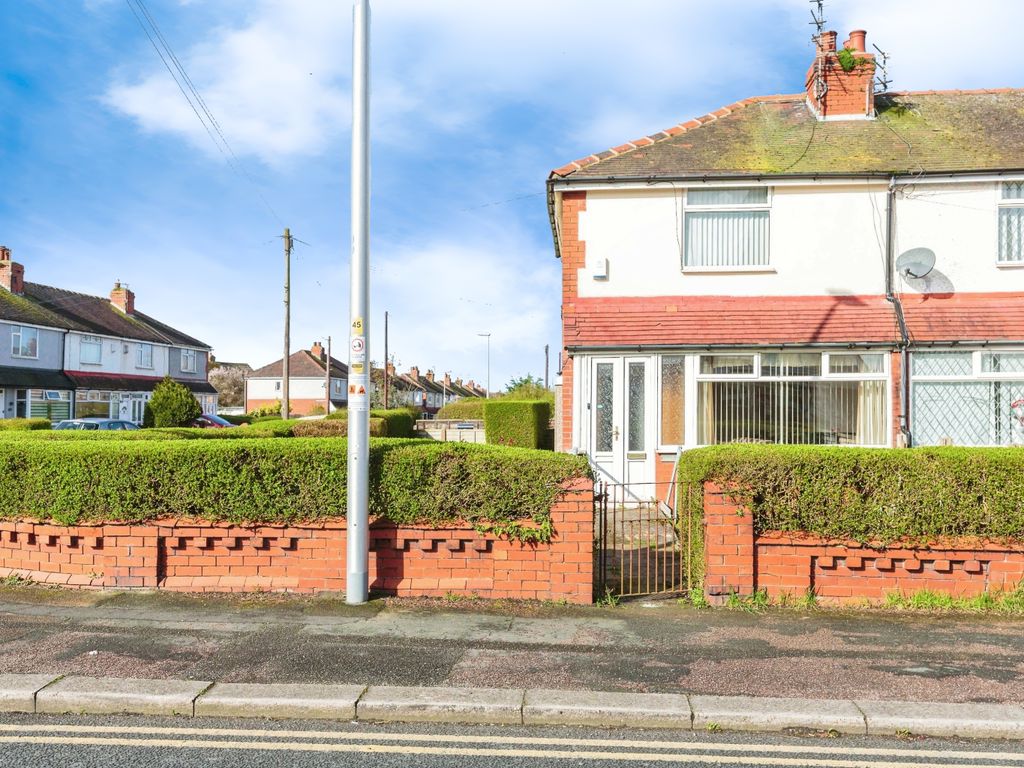 2 bed end terrace house for sale in Preston Old Road, Blackpool