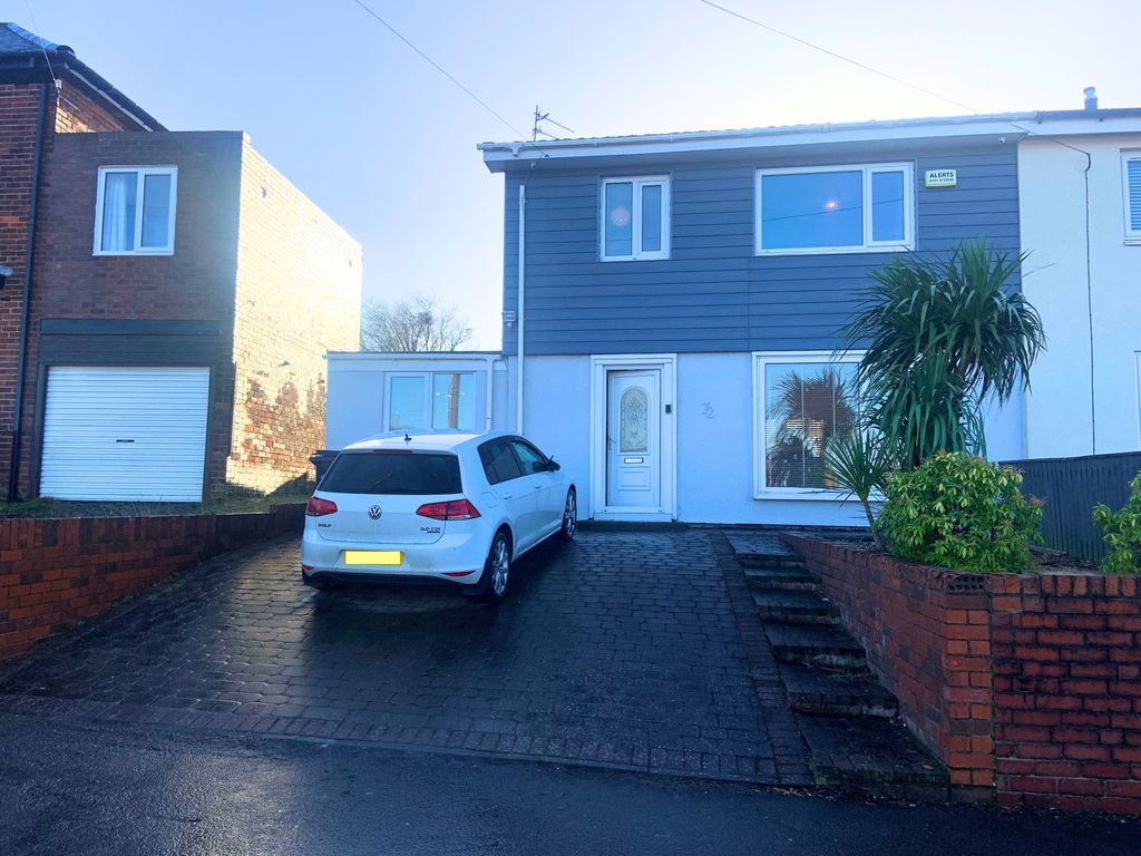 3 bed semidetached house for sale in Benton Park Road, Benton