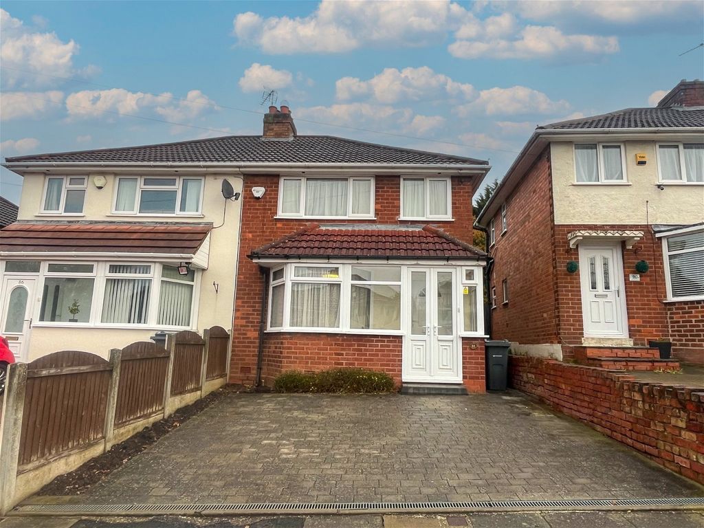 3 bed semidetached house for sale in Sladepool Farm Road, Birmingham