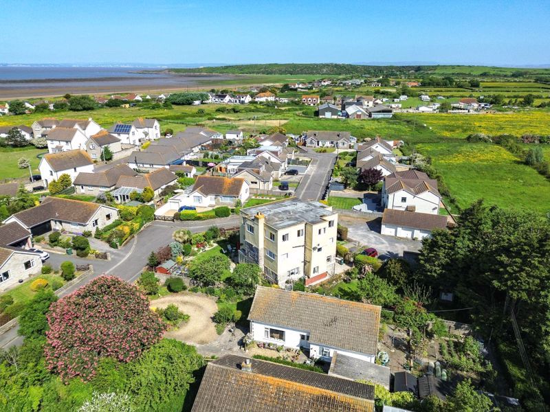 2 bed flat for sale in St. Bridges Close, Kewstoke, WestonSuperMare