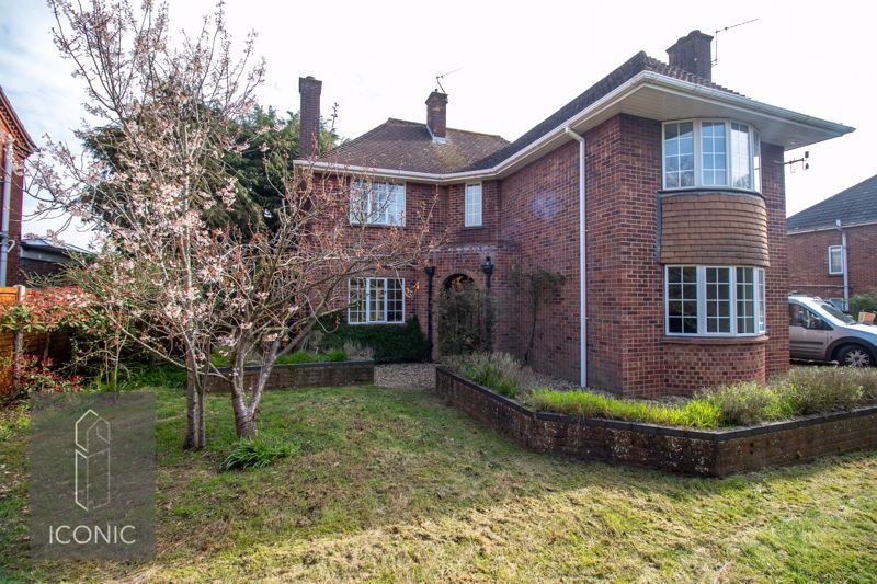 3 bed detached house to rent in Drayton High Road, Hellesdon, Norwich