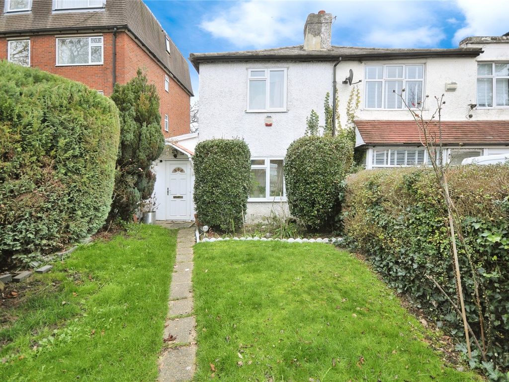 2 bed semidetached house for sale in South Norwood Hill, London