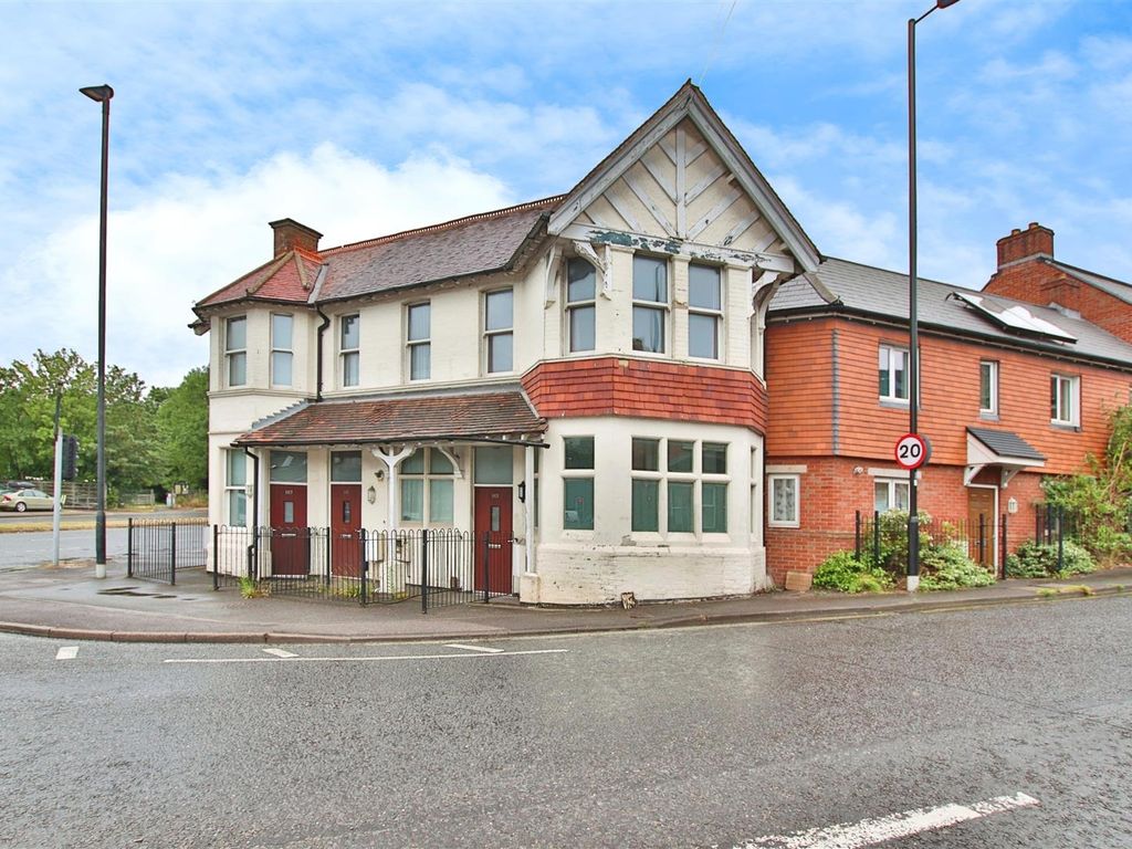 2 bed terraced house to rent in Romsey Road, Shirley, Southampton SO16