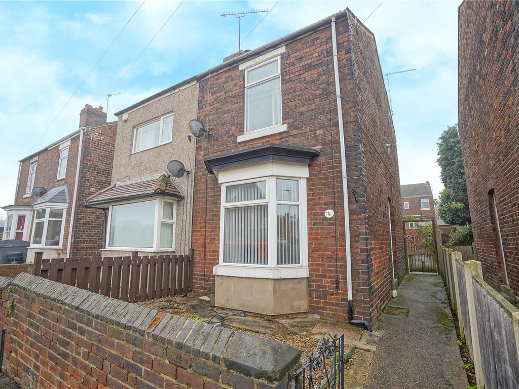 2 bed terraced house for sale in Lord Street, Rotherham, South