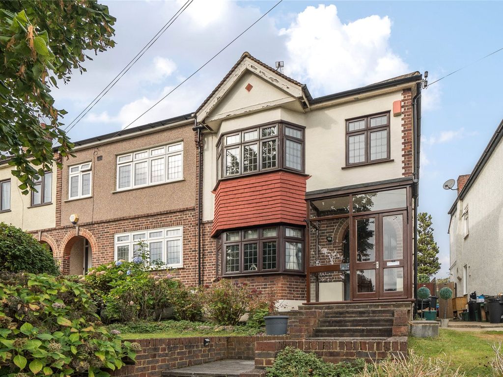 3 bed end terrace house for sale in Ridgeway Drive, Bromley BR1, £