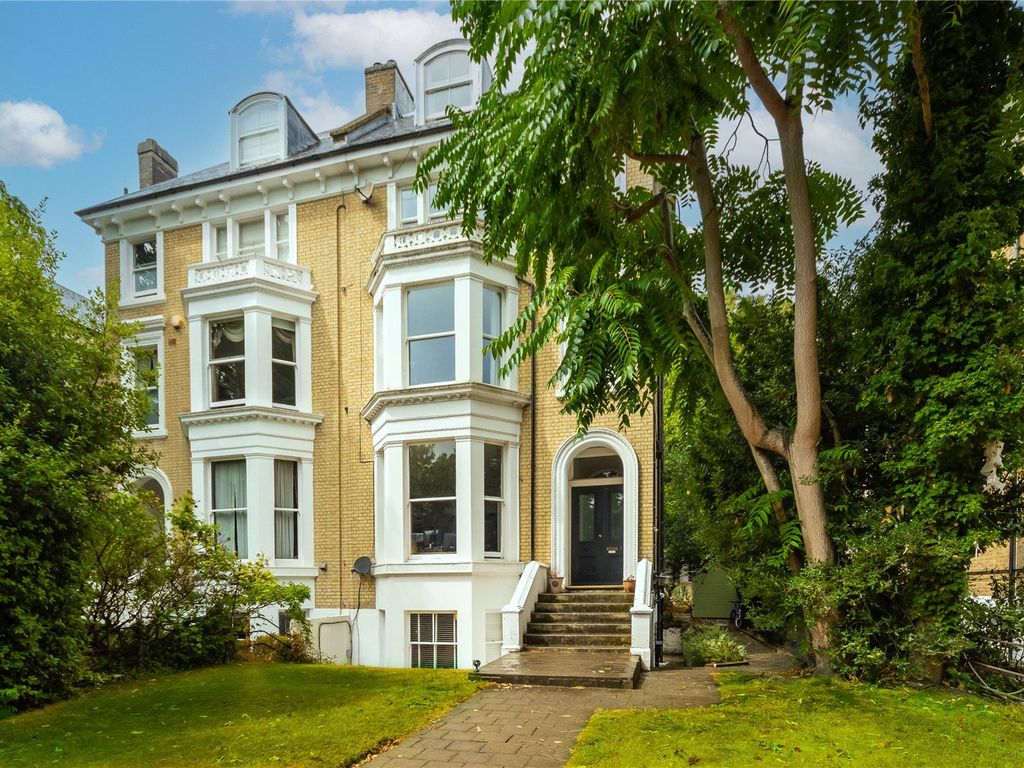 3 bed flat to rent in Cambridge Park, Twickenham TW1 Zoopla