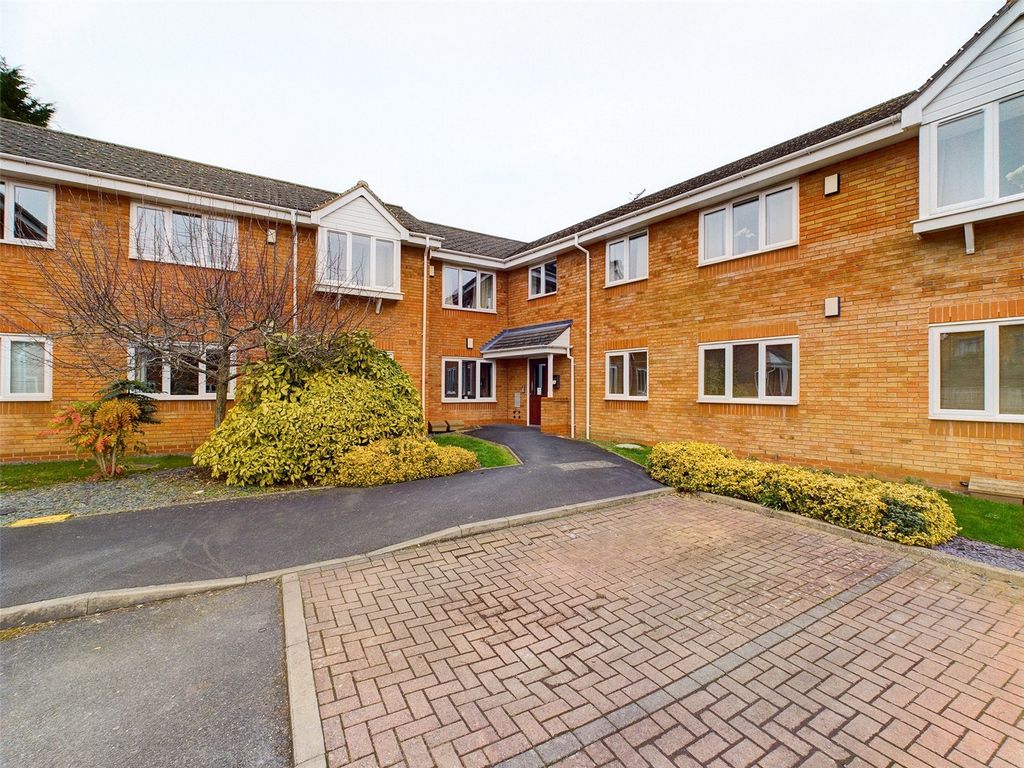 2 bed flat for sale in Sky Court, Worcester, Worcestershire WR3 Zoopla