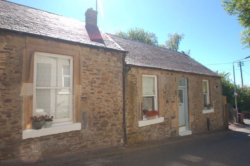 2 bed cottage for sale in Delves Road, Lanark ML11 Zoopla