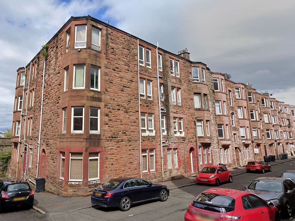 2 bed flat for sale in 32, Highholm Street, Flat 31, Port Glasgow PA145Hl PA14, £8,000 Zoopla