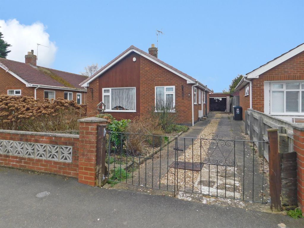 3 bed detached bungalow for sale in Queens Road, Skegness, Lincs PE25