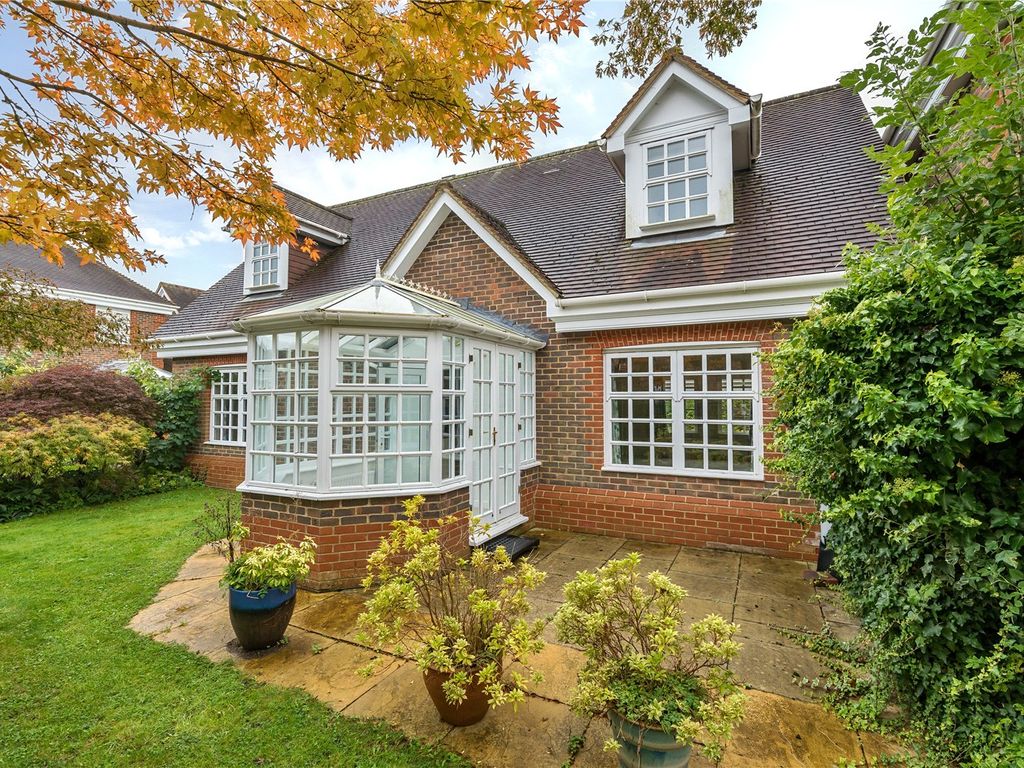 3 bed detached house for sale in Priestland Gardens, Castle Village