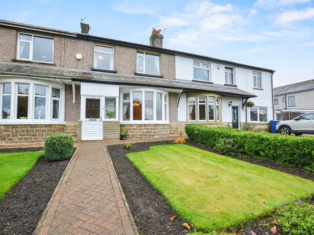3 bed terraced house for sale in Ormerod Street, Worsthorne, Burnley