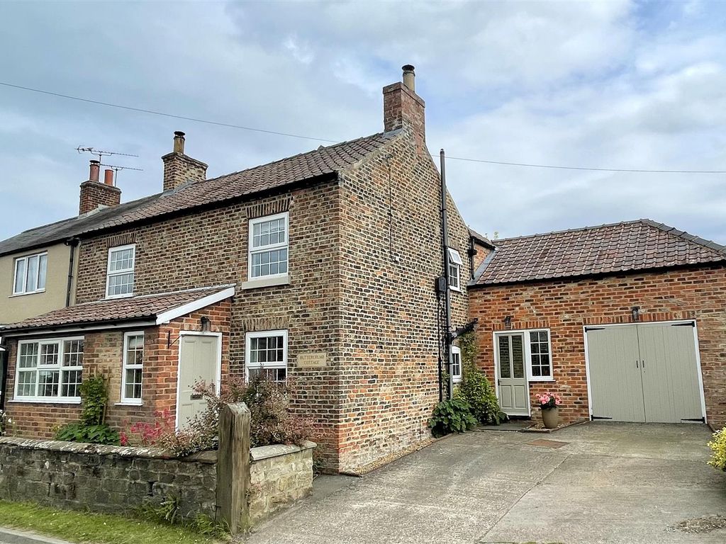 3 bed semidetached house for sale in Bagby, Thirsk YO7 Zoopla