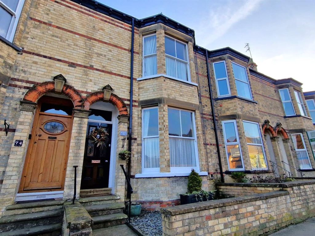 4 bed terraced house for sale in Newbegin, Hornsea HU18 Zoopla