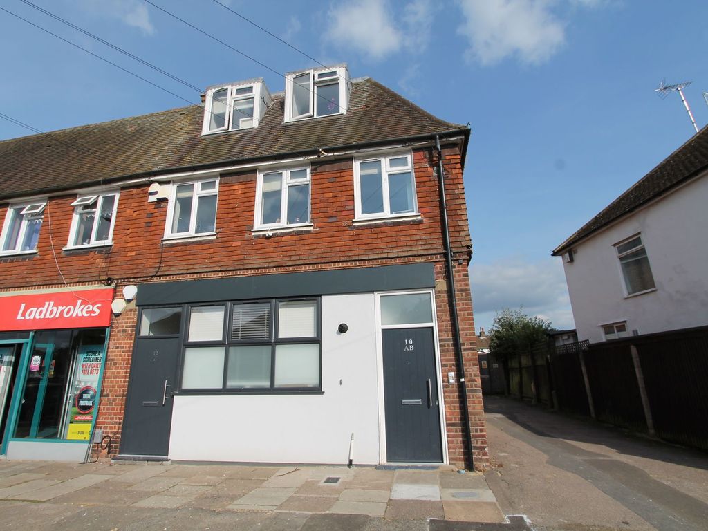 1 bed flat to rent in Crawford Road, Hatfield AL10, £1,200 pcm Zoopla