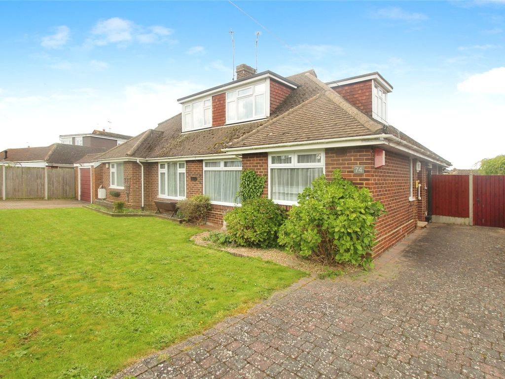 3 bed bungalow for sale in Roseleigh Road, Sittingbourne, Kent ME10, £