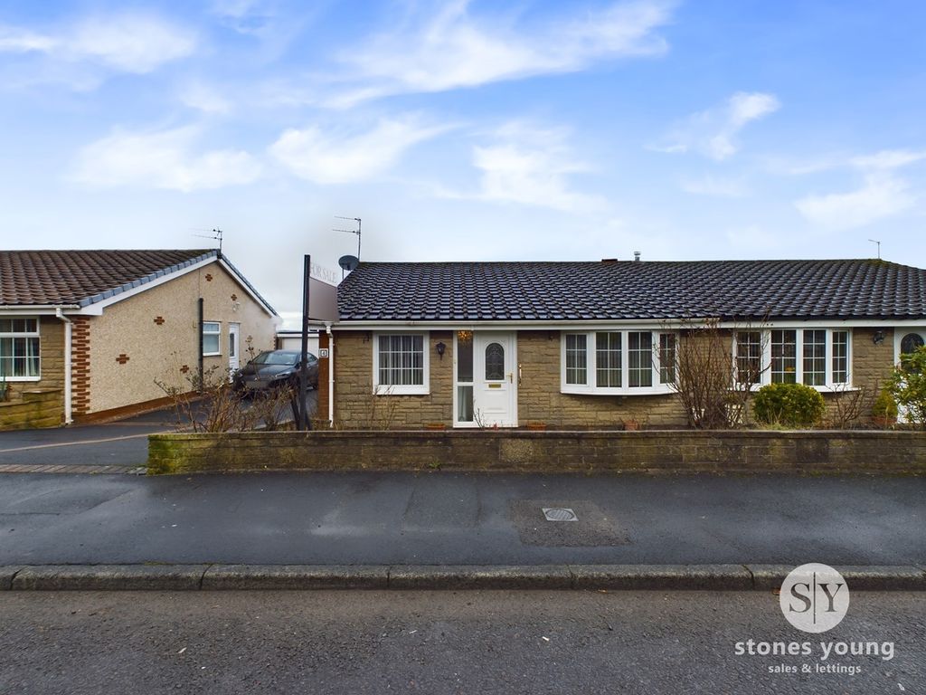 3 bed semidetached bungalow for sale in Fern Avenue, Oswaldtwistle