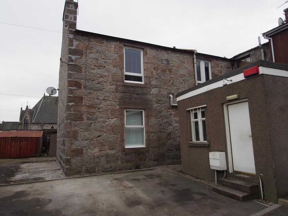 1 bed flat to rent in High Street, Inverurie, Ground Floor AB51, £400