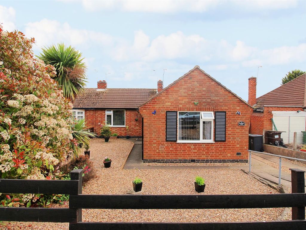 2 bed semidetached bungalow for sale in Church Hill Road, Thurmaston