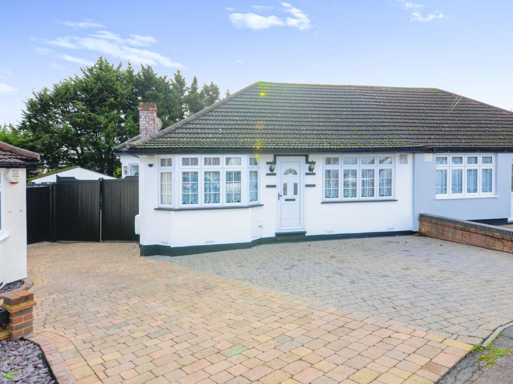 Compton Place, Watford WD19  