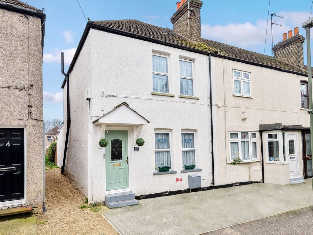 3 bed end terrace house for sale in Meadow View, St. Pauls Cray
