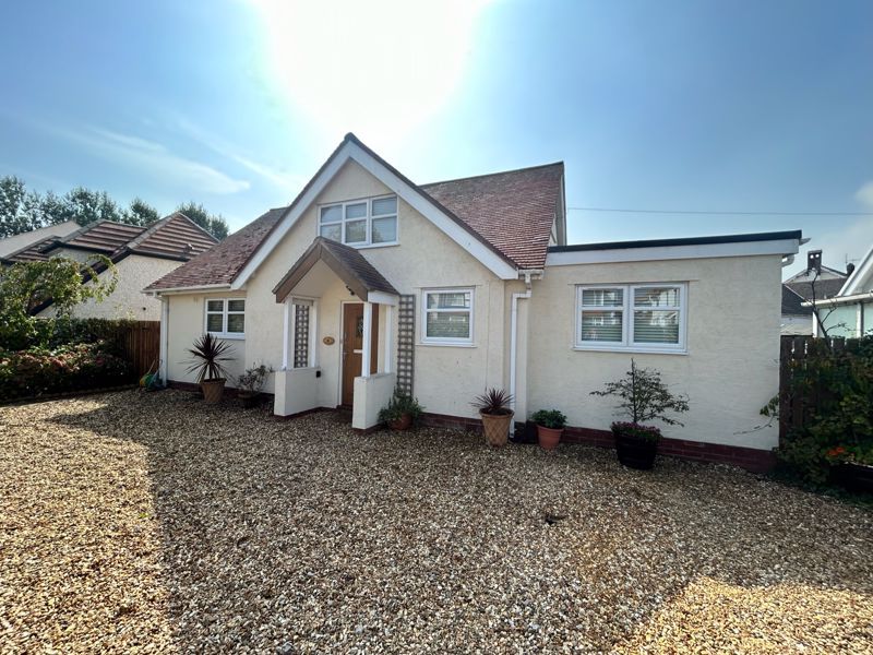 3 bed detached house for sale in Morfa Road, Penrhyn Bay, Llandudno