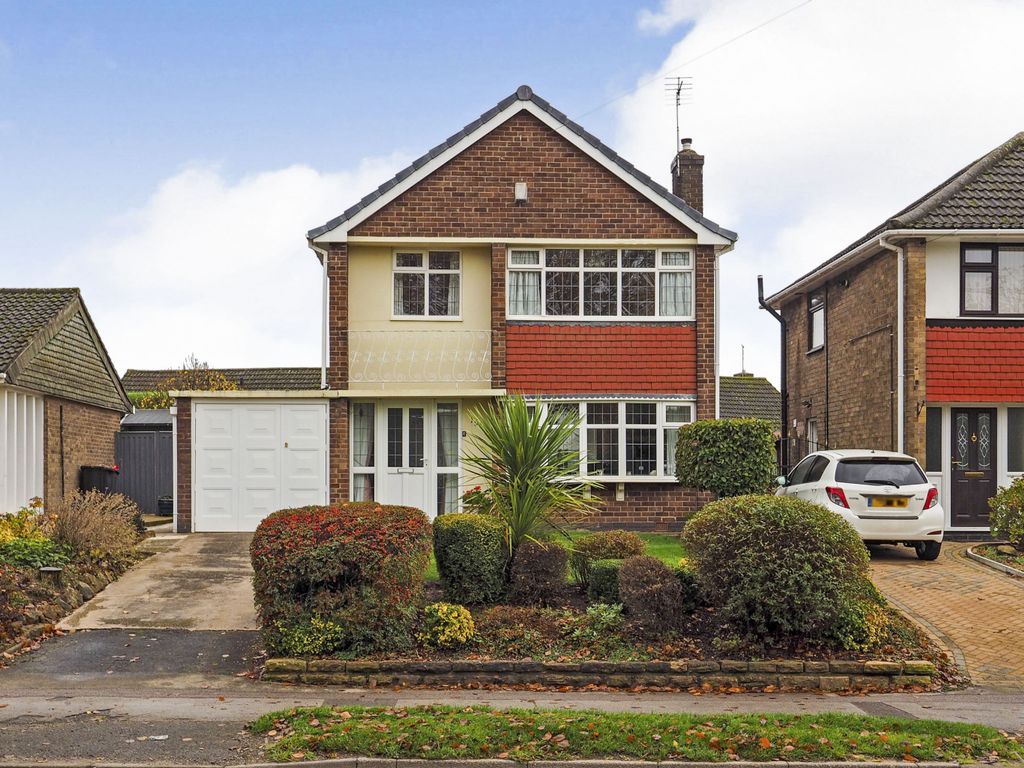 3 bed detached house for sale in Papplewick Lane, Hucknall, Nottingham