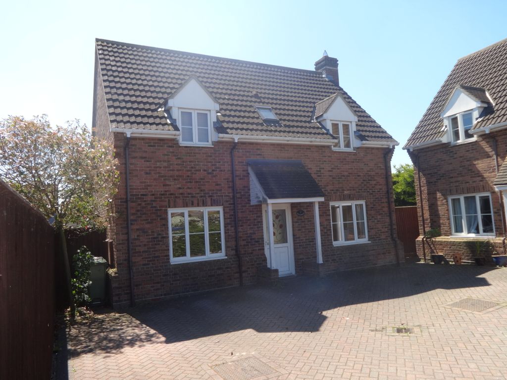 3 bed detached house to rent in The Street, Hatfield Peverel CM3 Zoopla