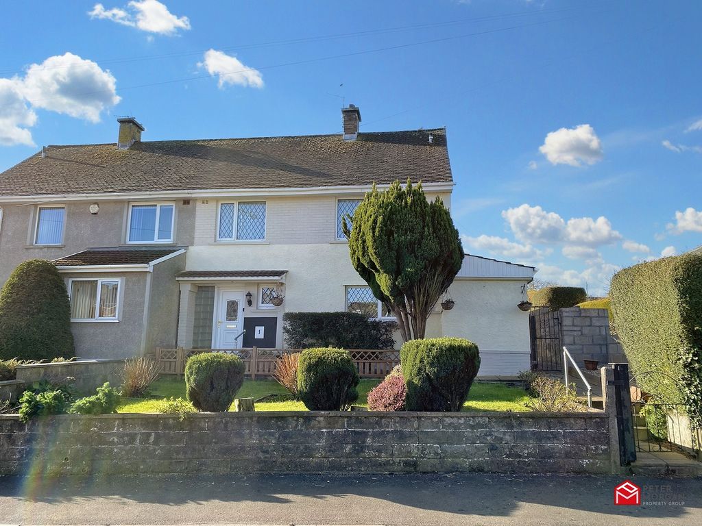 3 bed semidetached house for sale in Heol Llan, North Cornelly