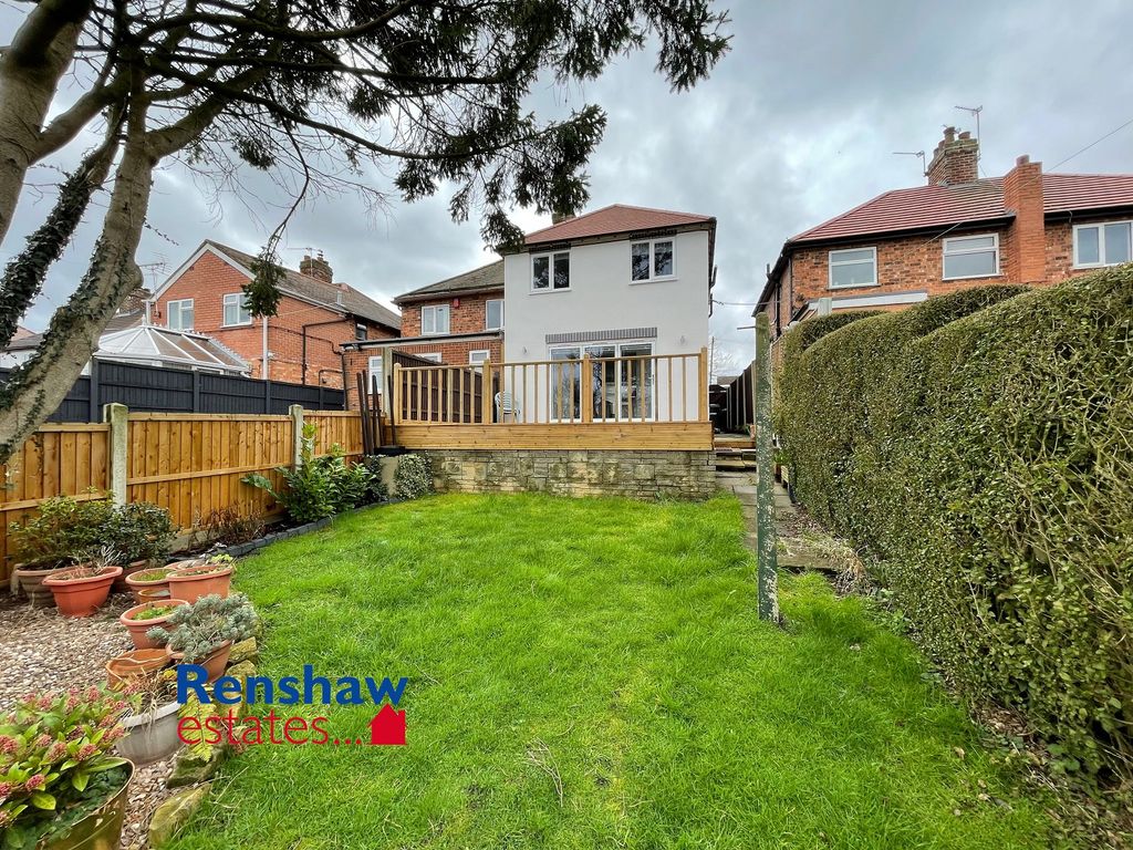 3 bed semidetached house for sale in High Lane East, West Hallam