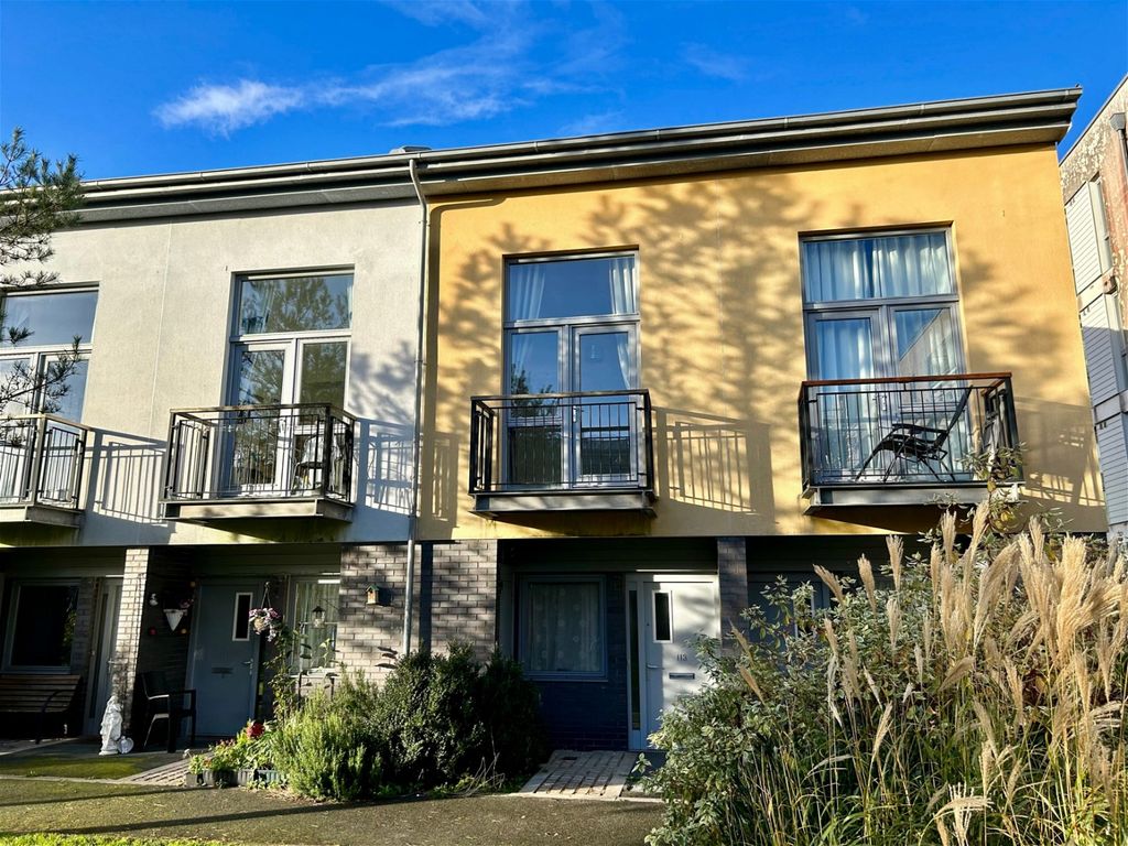 3 bed town house for sale in Brittany Street, Plymouth PL1, £235,000