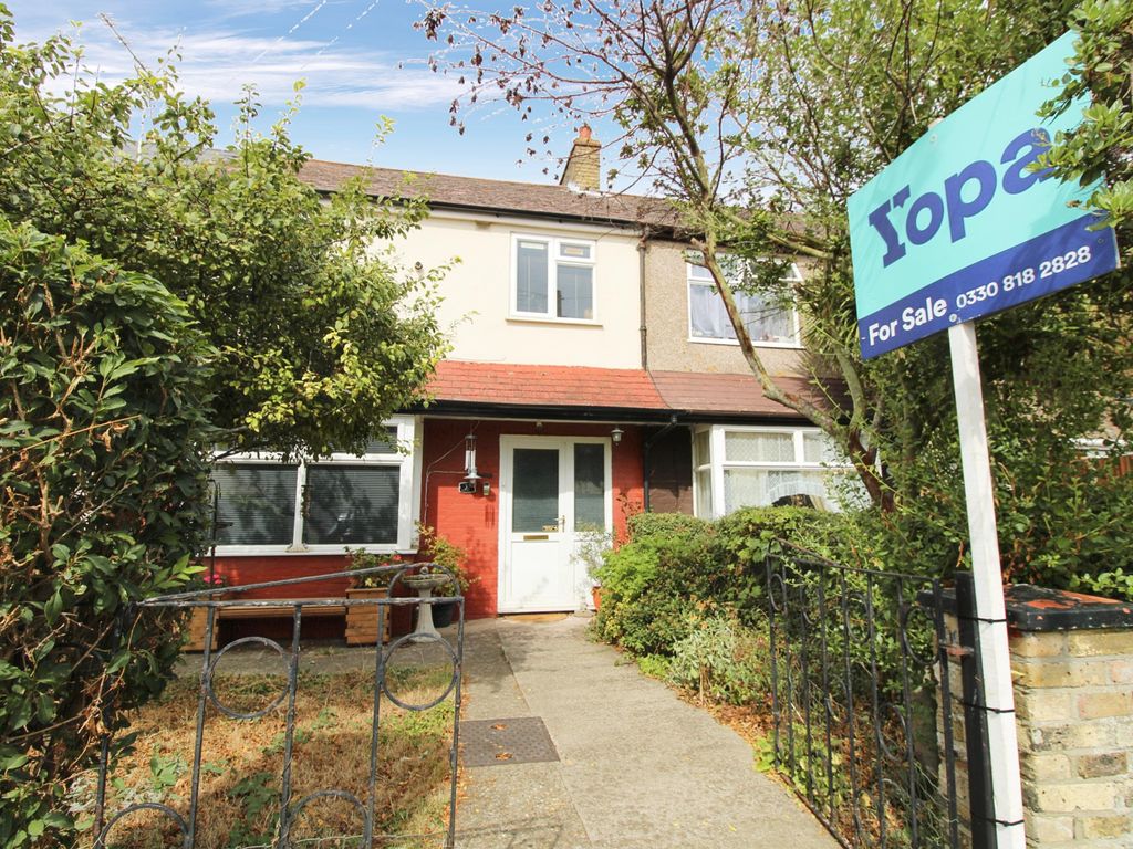 3 bed semidetached house for sale in Leslie Avenue, Margate CT9 Zoopla