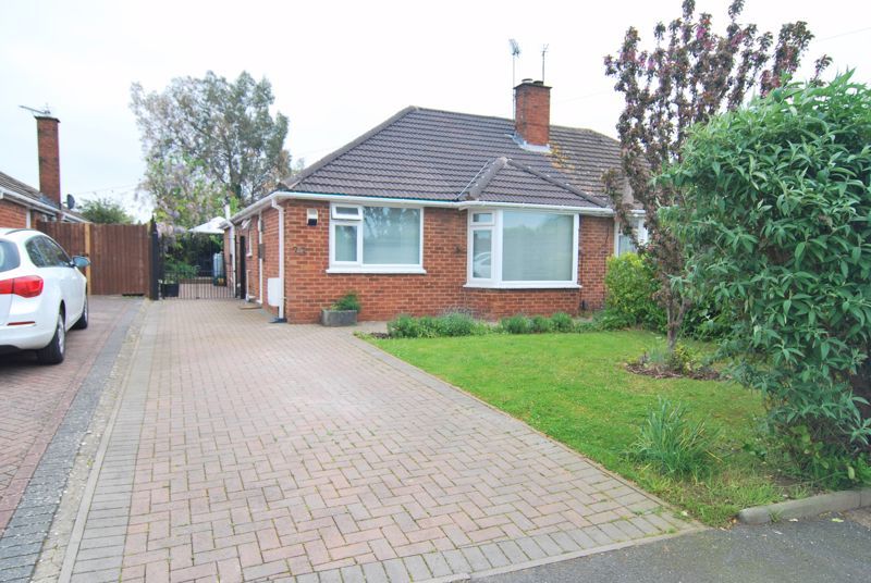 2 bed semidetached bungalow for sale in Oxstalls Drive, Longlevens