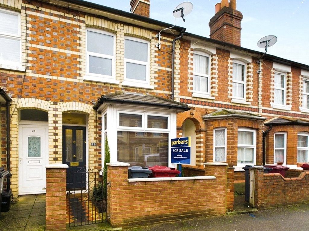 2 bed terraced house for sale in Kensington Road, Reading, Berkshire
