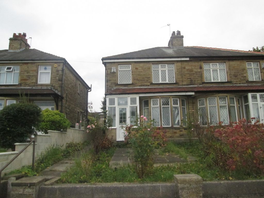 3 bed semidetached house to rent in Southfield Road, Bradford, West