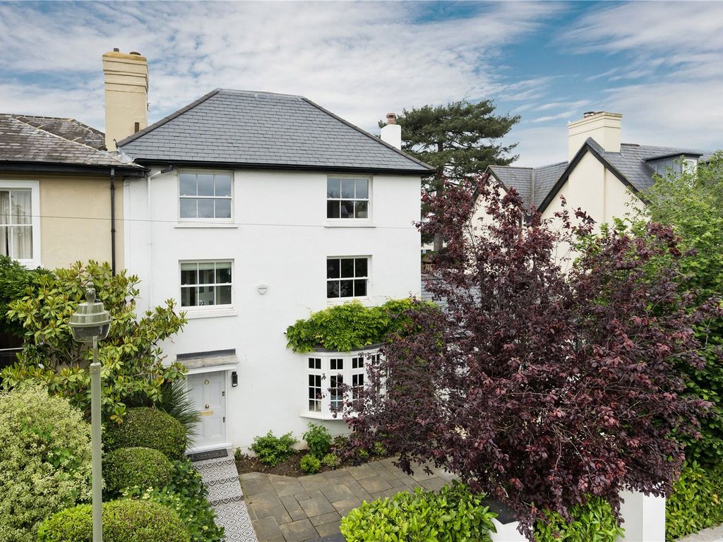 5 bed semidetached house for sale in Church Road, East Molesey, Surrey